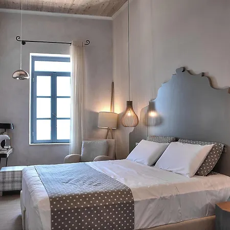 Elia Zampeliou Hotel (Adults Only)