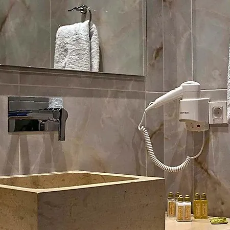 Hotel Elia Zampeliou Hotel (Adults Only) 3*