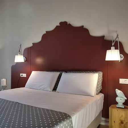 Hotel Elia Zampeliou (adults Only) 3*
