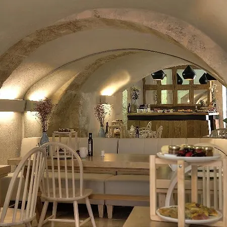 Elia Zampeliou (adults Only) 3* Hanya