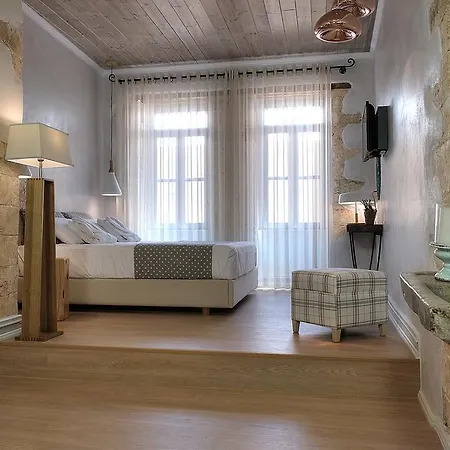 Elia Zampeliou (adults Only) خانيا