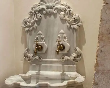 Elia Zampeliou (adults Only) 3* חאניה